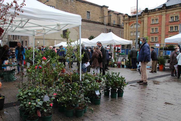 Zuhaitz azoka 2022 2 1645283023582