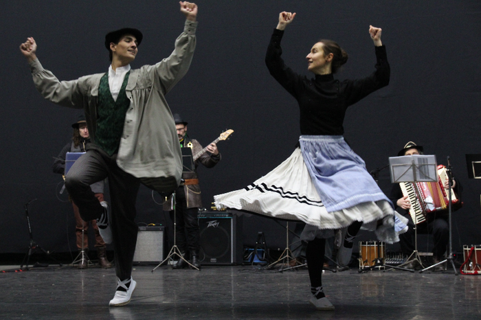 Zilarrezko inauteriak piztu  61 1517061350643