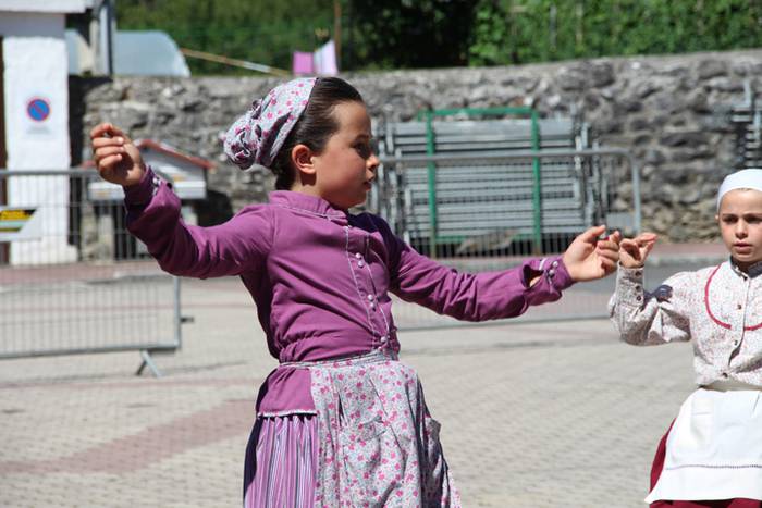 GOIAZKO ANDRA MARI JAIAK 201 21 1502631611115