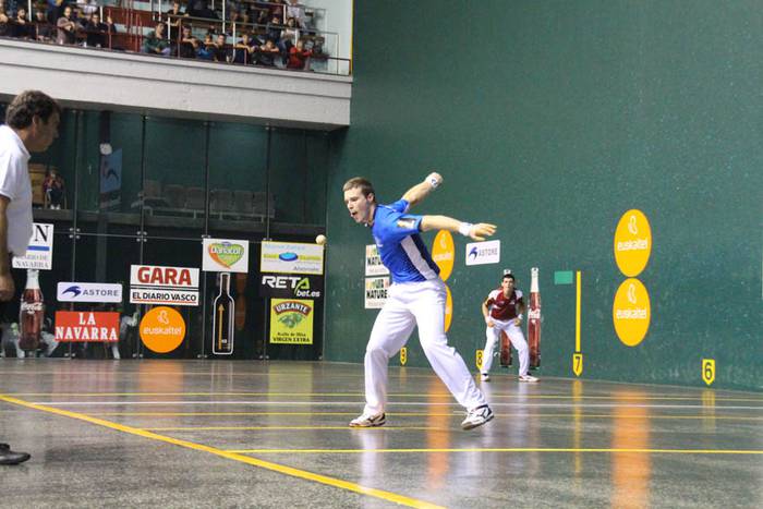 Altuna-Artola ligaxkako lehen partida 14 1445033122739