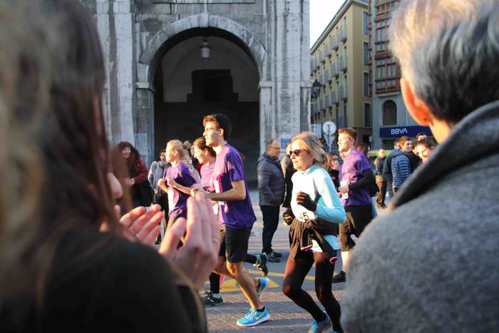 Uzturreko gurutzea lapurtu z 100 1577813965032