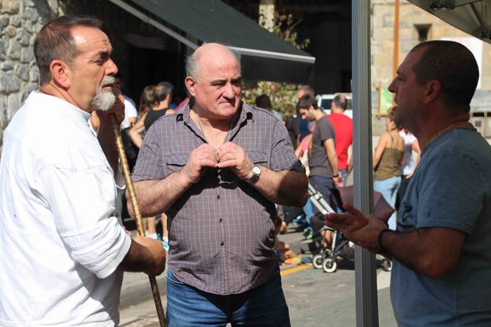 Zizurkil herrigunea Azoka Be 36 1570974699611