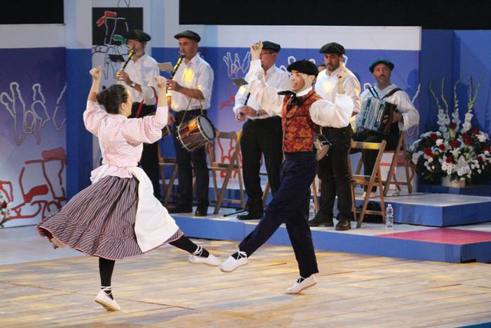 Euskal Herriko 40. dantza txapelketa  17 1476696143074