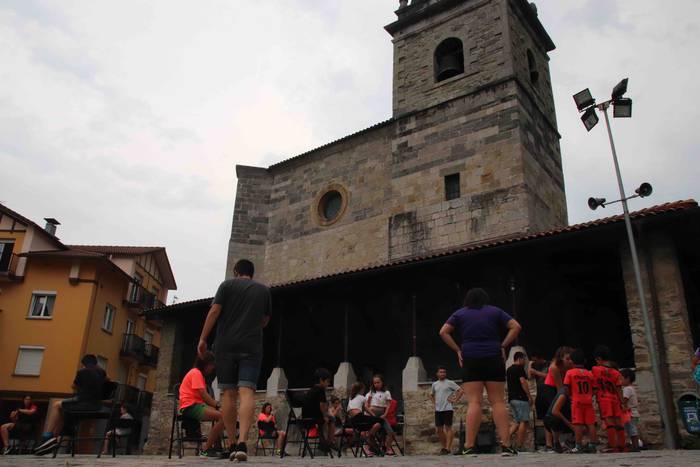 Hasi dira Iruran uzta jasotz 15 1531504914829