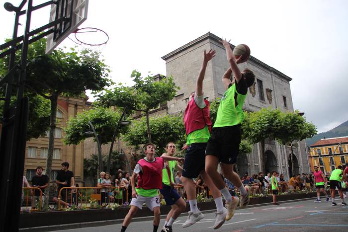 Saskibaloiak Tolosa hartu du 46 1654973420465