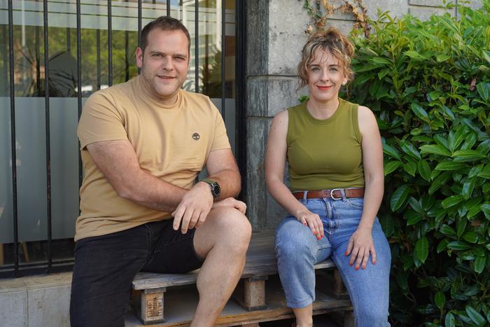 «Gurasoek ez zituzten bertsoak eta literatura landu, baina asko lagundu digute»