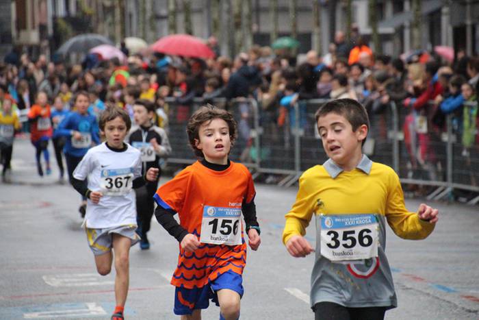 700 haur inguru XXXI. Ero Et 133 1516542668648