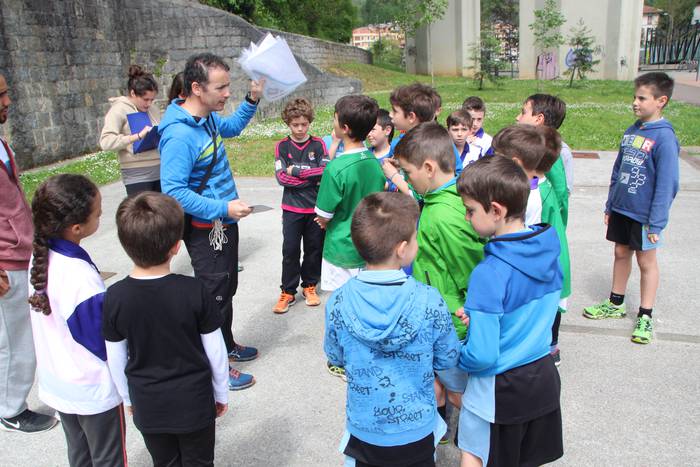 Zumardia elkartearen egitasmoa 22 1462646850936