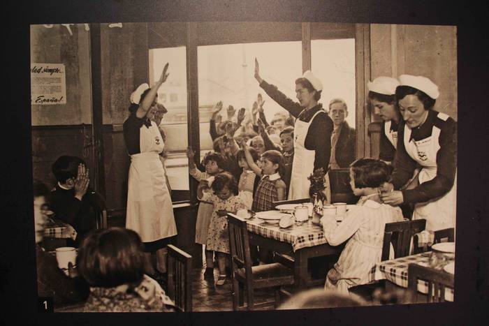 Oroimen beltzari, marra gorr 6 1616449992707