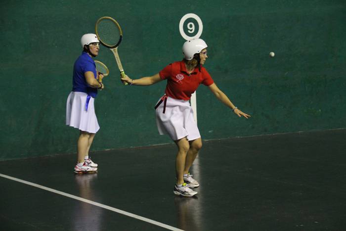 Emakume, raketista eta profe 87 1511035524984