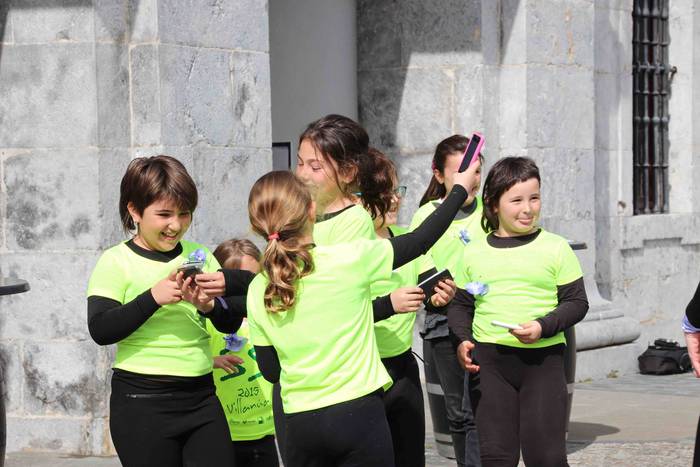 Emakumeek dantzan jarri dute 42 1552145625264