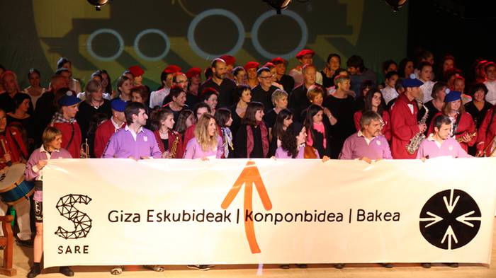 hartu trena jaialdia villabona 2016 9 1462010435371