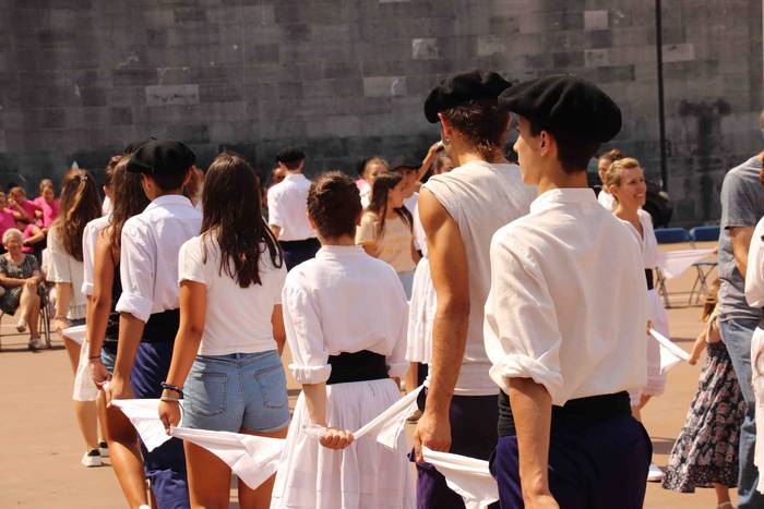 Tradioari segiz, zapiari hel 55 1564063680061