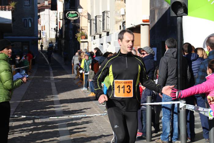 II. Kros solidarioa Asteasun  44 1483883728353