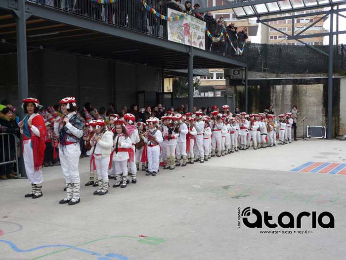 Ikastetxeetan ere inauteriek 127 1518102607225