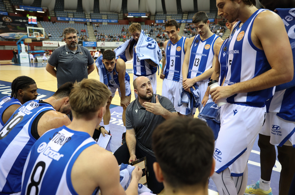 Inveready Gipuzkoa VS Almerka Oviedo Baloncesto partidurako sarrera bikoitza zozkatuko dugu