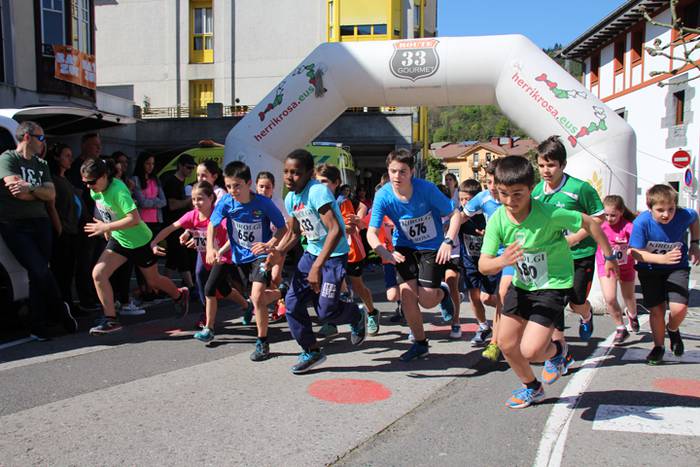 Haur, gazte eta heldu krosea 70 1491742198775