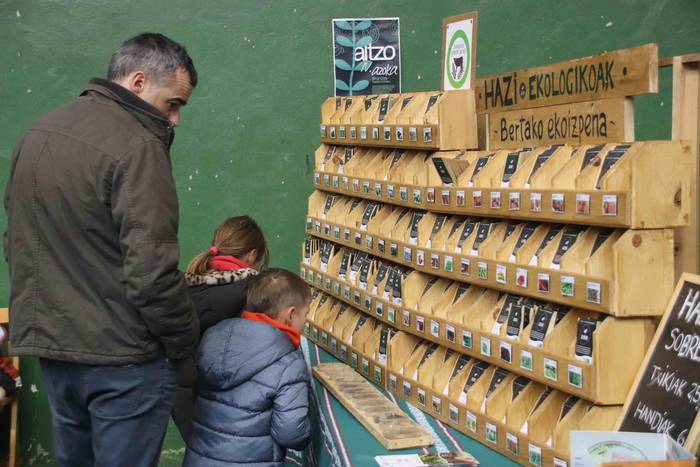 Azoka olentzerotan jakin-min 4 1575808505319