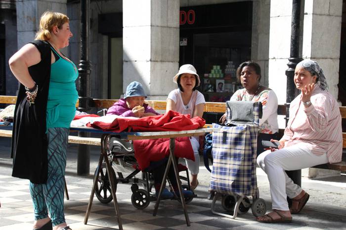 Truke azoka, Ana Yurd elkartearen eskutik 7 1468686073512