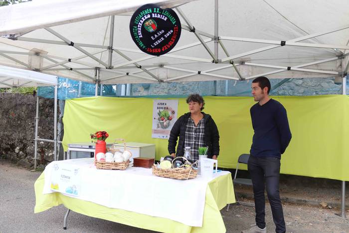 Azoka berreskuratu dute Zizu 43 1633863562962