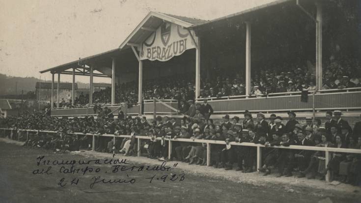 Punta-puntako estadioa