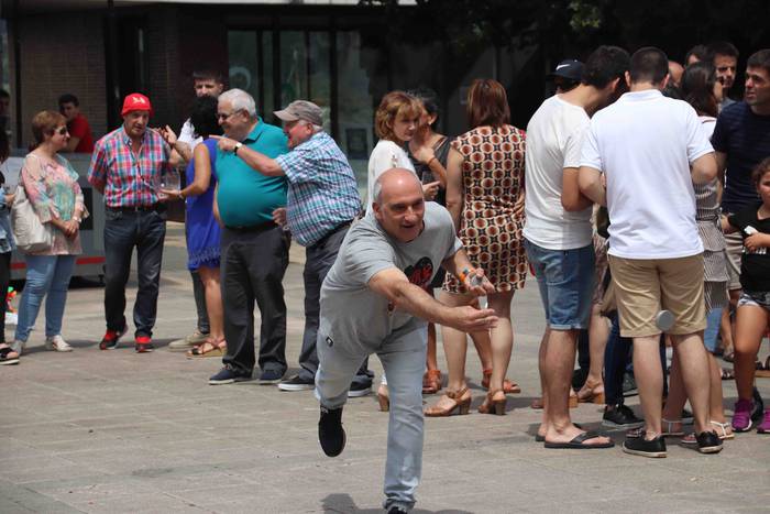 Aspertzeko betarik ez dago A 74 1564582462354