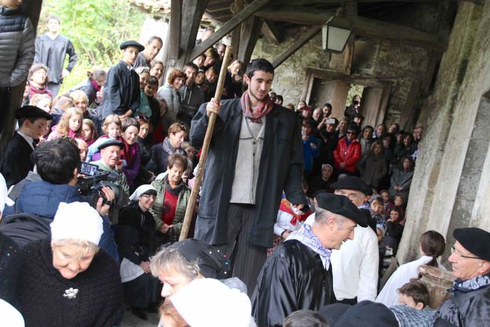 altzo herri antzerkia handia 1 1542628271185