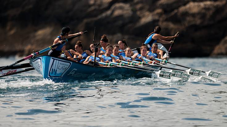 «Ahal dugun gorenen geratu nahi dugu bi estropadetan»