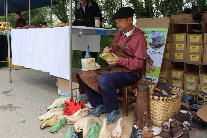 Larre irekierarik ez, baina  21 1651405478834