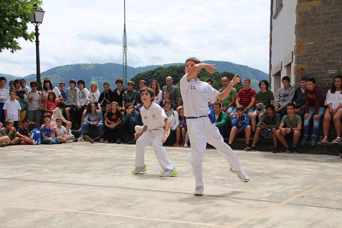 Tradizioa mantentzeko soka 107 1498747248347