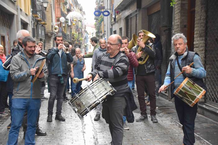 Babes taberna 30 urteurren bazkaria 9 1544366354354