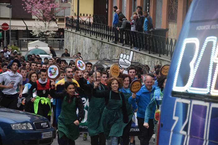 Euskararen ekilibristak 74 1491302388942