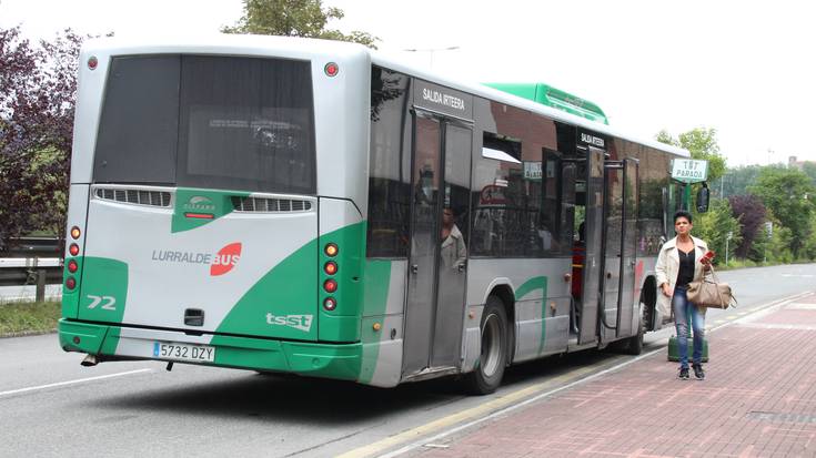 Laskibarko autobus geralekua "berrezartzeko" eskatu du Irurako Udalak