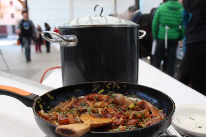 Lapikoak, plazaren ospela goxatzen 15 1480766155391