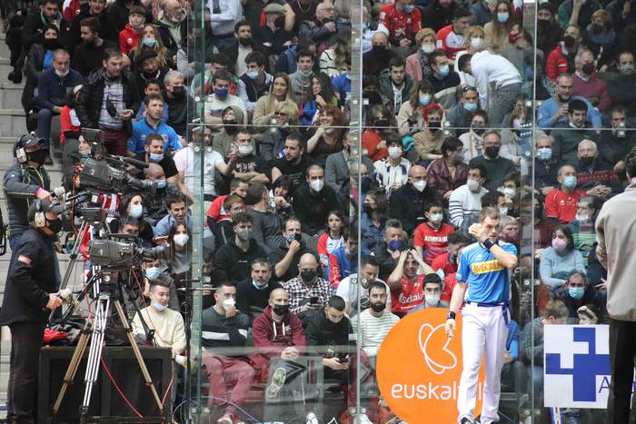 Azkeneraino borrokatuz lortu 11 1649016635142