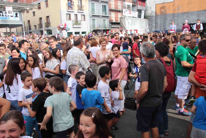 Hasi da zortzi eguneko festa 52 1532456875485