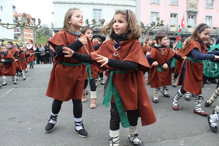 Villabona eskolak inauteriak 18 1487939362515