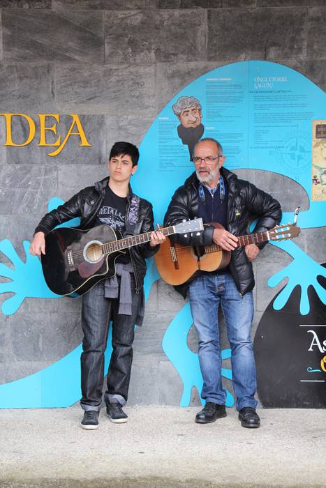 Kantu jira egin du Usarrabi  23 1491052286801