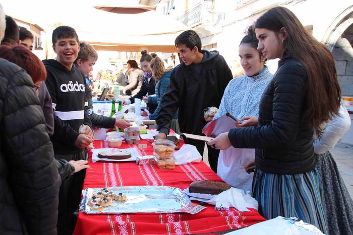 Azoka eguna ospatu dute Bera 43 1541346026287