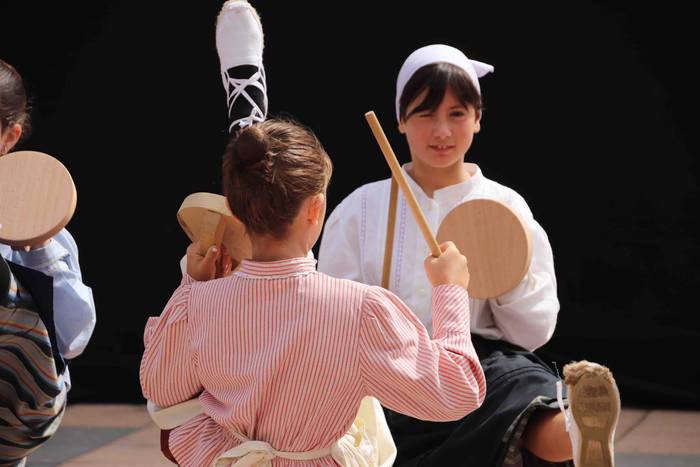 Euskal dantzek harrobia dute 58 1567950070579