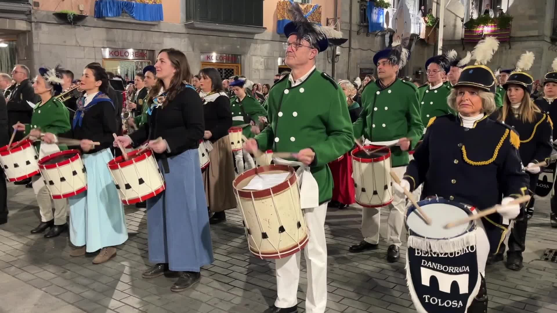 Danborra joz iragarri dituzte inauterien egun handiak