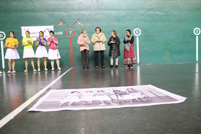 Emakume, raketista eta profe 66 1511035394586