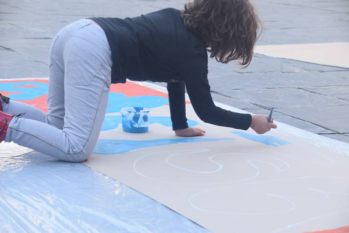 Woman Sarearen aurkezpen jai 27 1489230395373