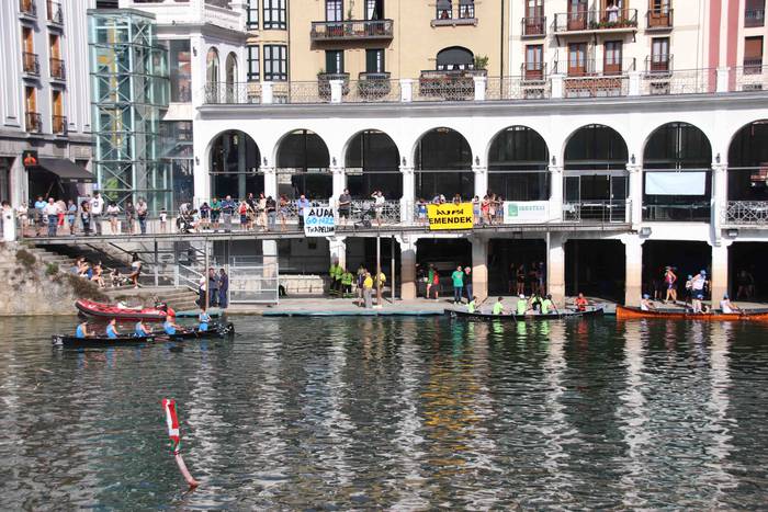 Arraunean, elkartasunez 5 1568470835352