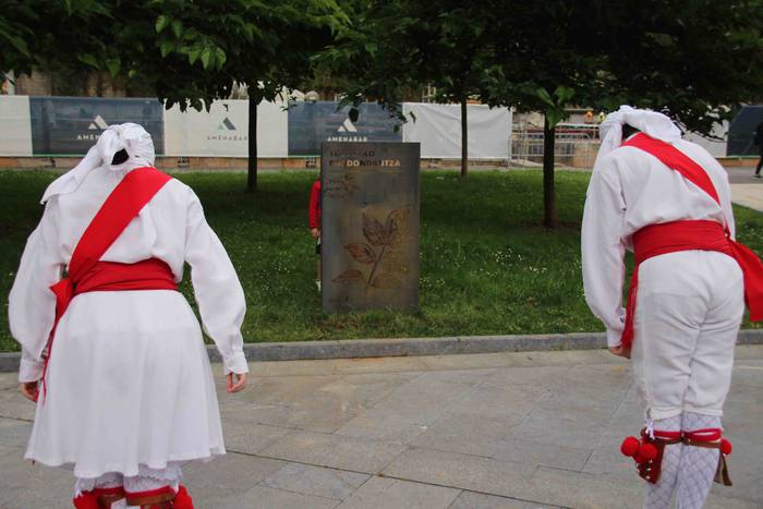 Lizarren basoa eta Bordon da 12 1561104651784