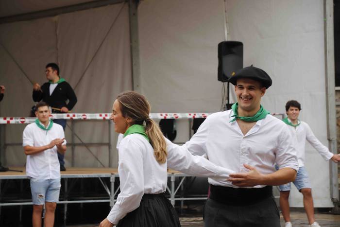 Irurako dantza soka sanmiela 45 1664023885088