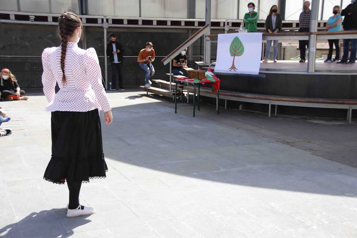 Kutxa Birak Adunan emandakoa 13 1619288064772