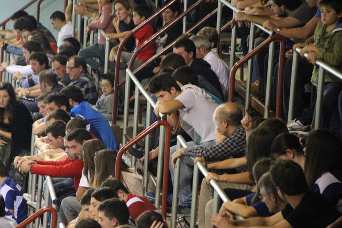 Altuna-Artola ligaxkako lehen partida 129 1445033159656