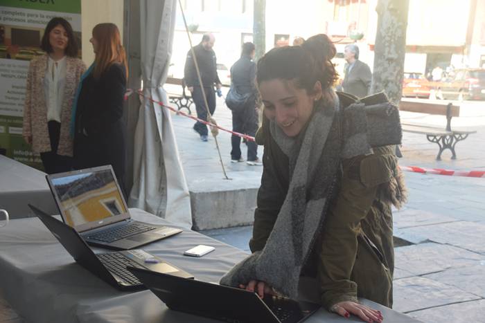 Woman Sarearen aurkezpen jai 5 1489230281611