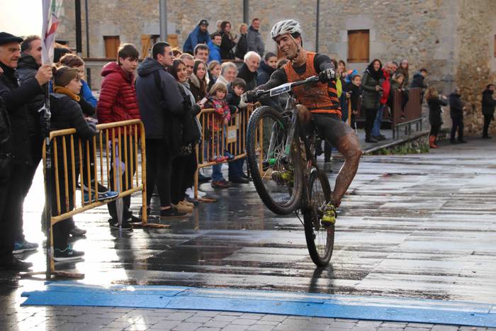 Eneko Gurrutxaga, Adunan ira 50 1574532591305